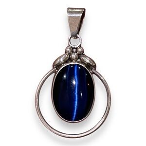 Dark Blue Cats Eye Oval Stone Round Circle Silver Pendant Large